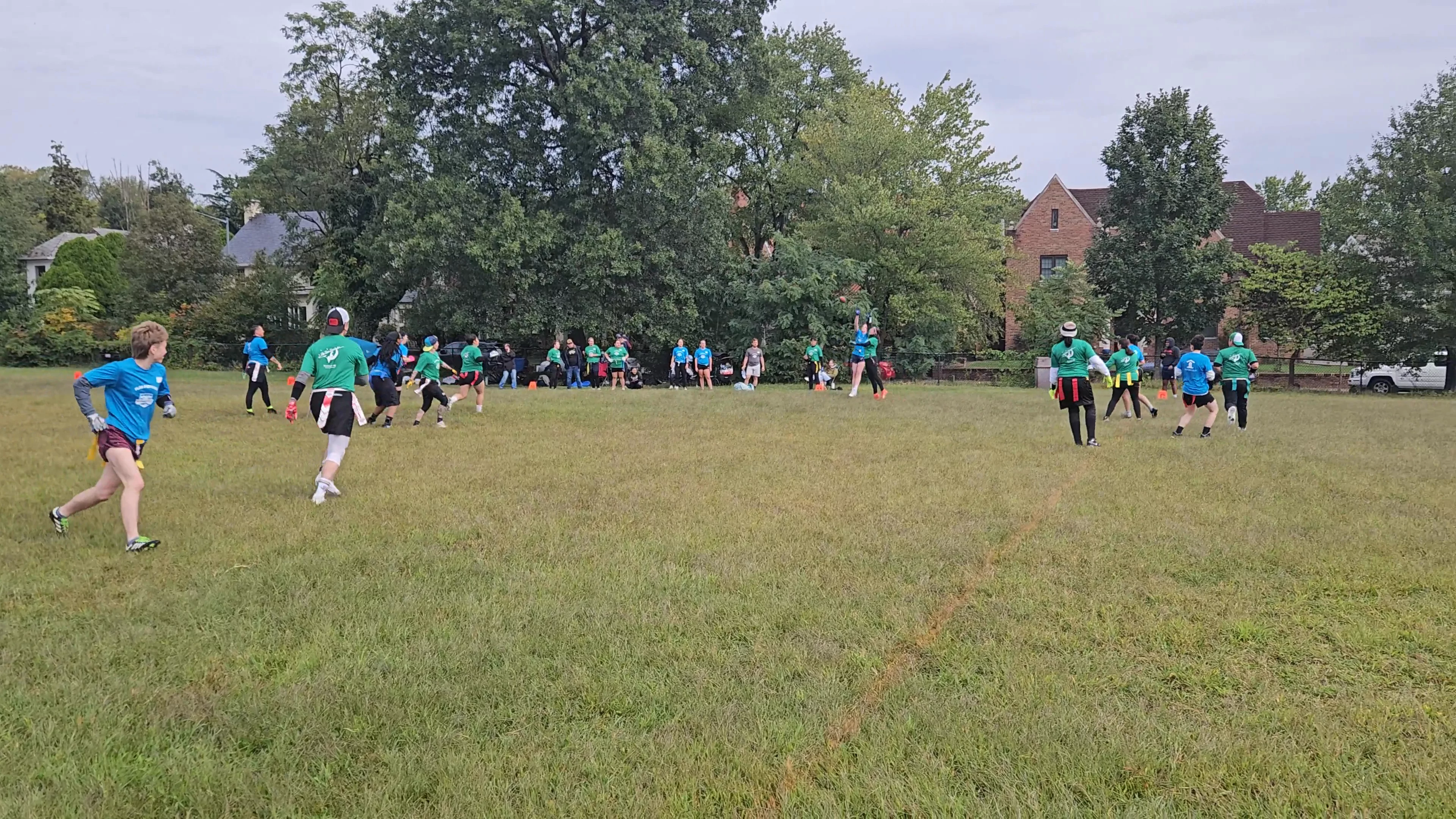 Sapphic Snatchers Touchdown throw