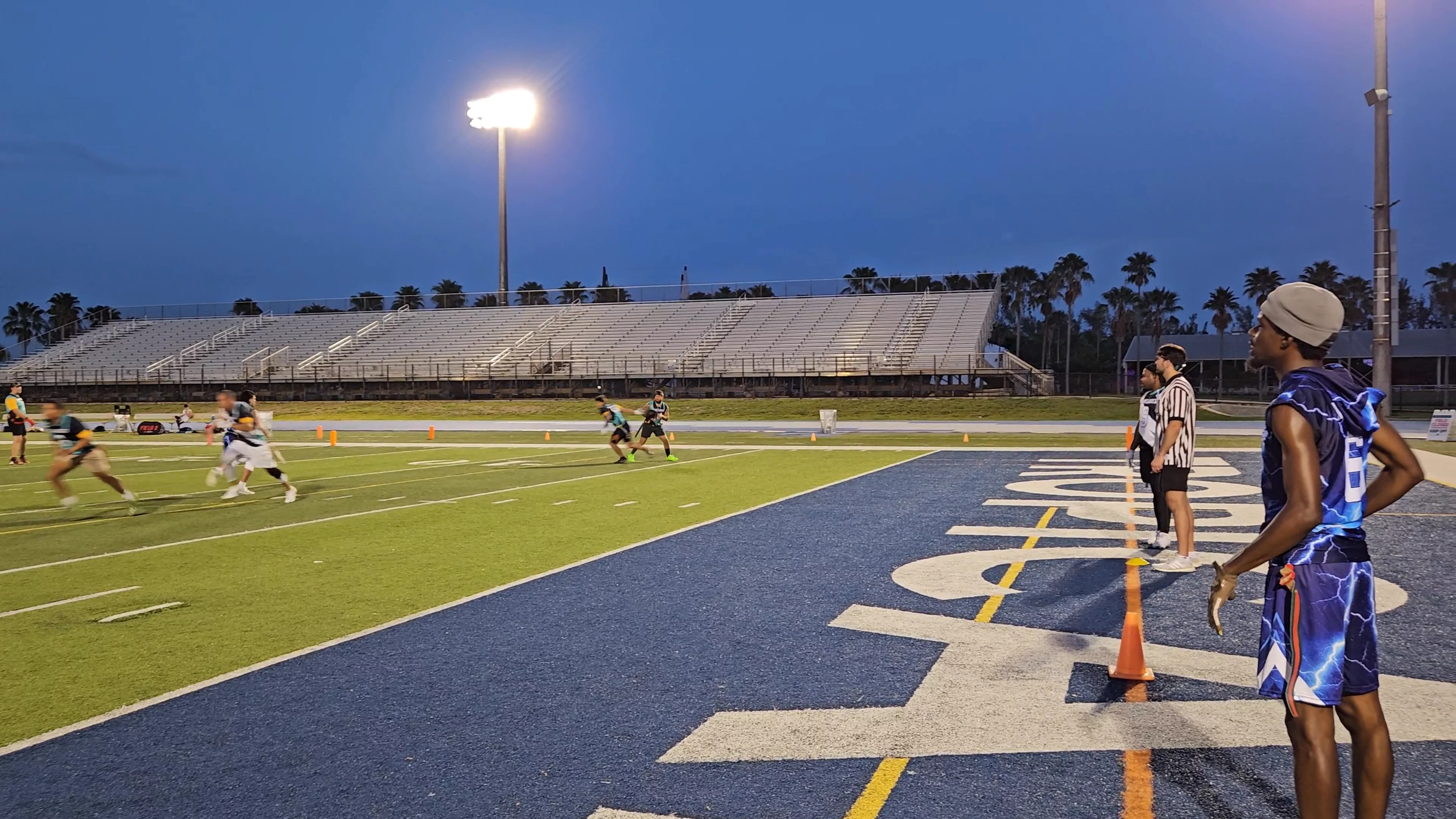 Team Santander Run for 1st down