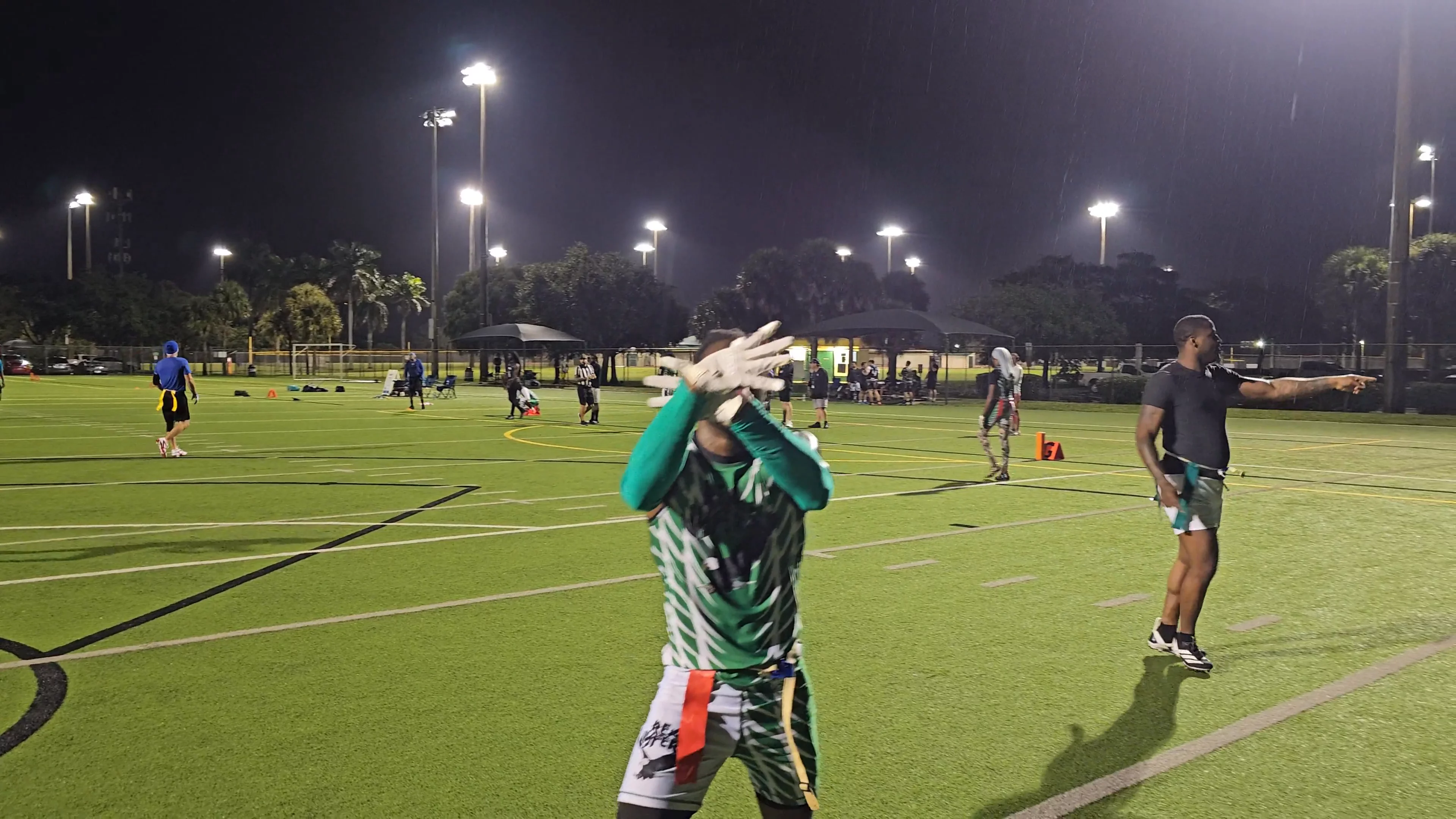ReaLyfers Touchdown throw